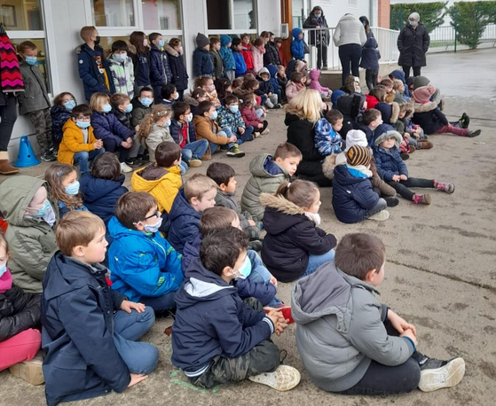 Concert à lécole Ecole primaire publique Elisabeth Martres